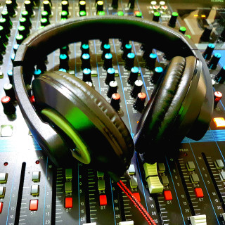 Auto DJ